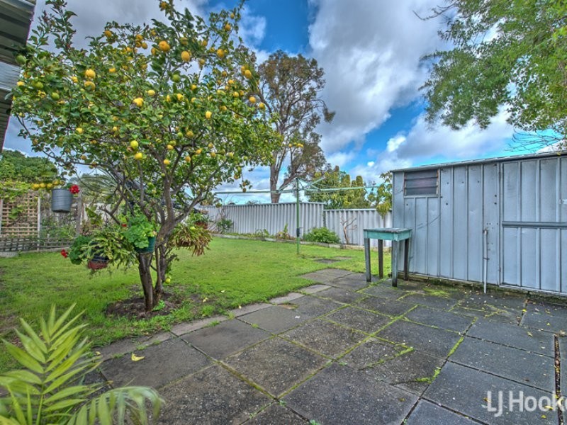 63 Warton Road, Thornlie WA 6108