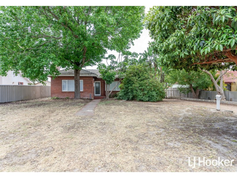 30 Bernice Way, Thornlie WA 6108