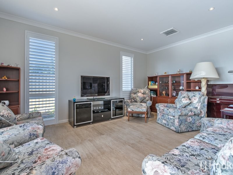 60B Goodwood Way, Canning Vale WA 6155