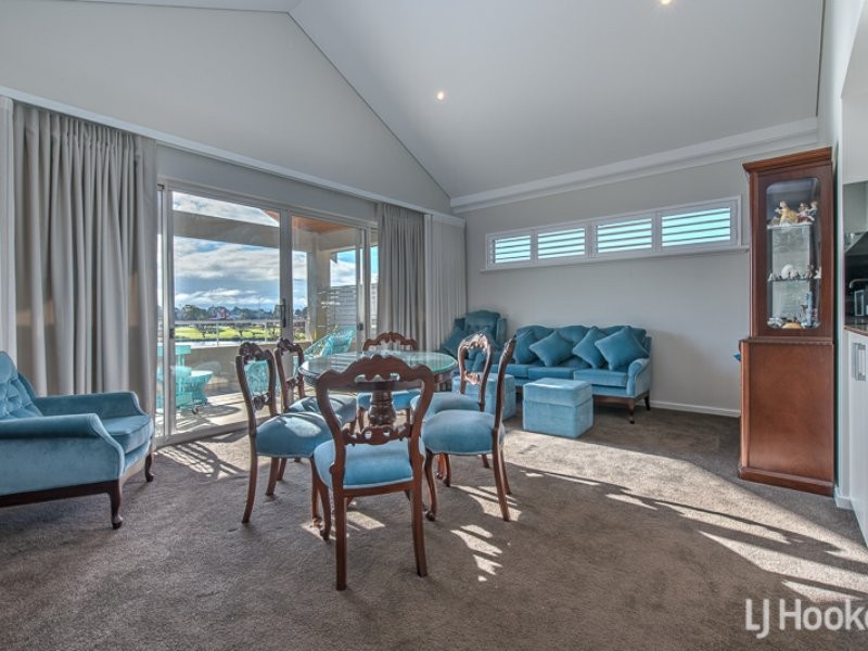 60B Goodwood Way, Canning Vale WA 6155