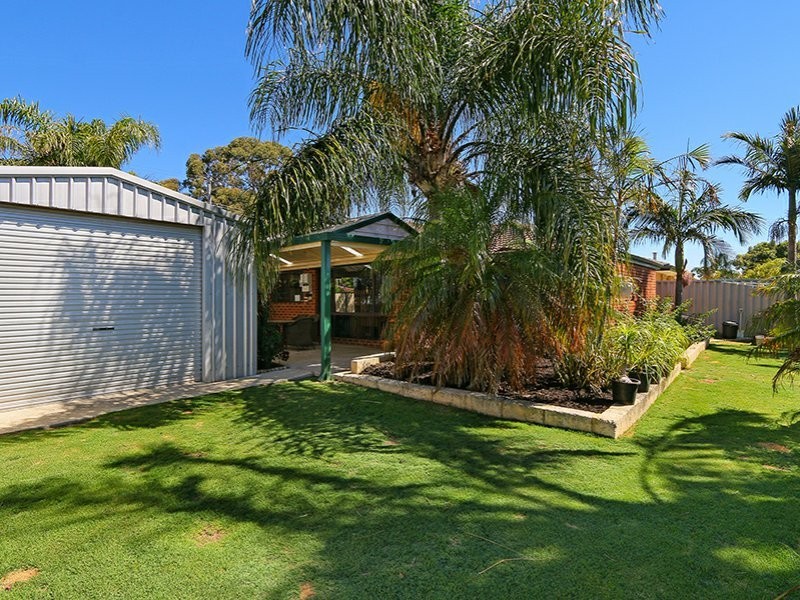 101 Braemore Street, Seville Grove WA 6112