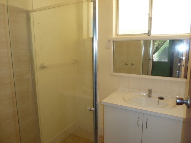 16 Ashford Street, Maddington WA 6109