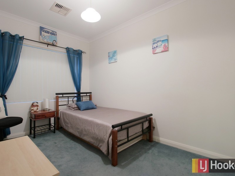 13 Lucas Loop, Canning Vale WA 6155