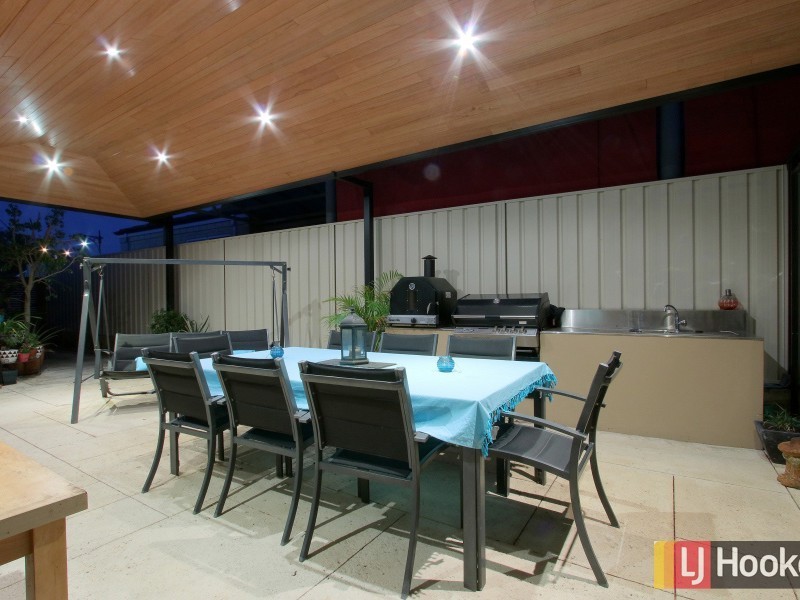 13 Lucas Loop, Canning Vale WA 6155