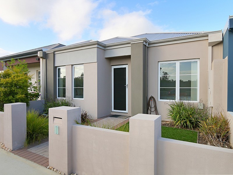 7 Pegus Way, Piara Waters WA 6112