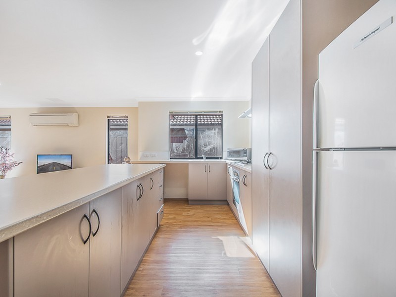 5 Northwood Loop, Thornlie WA 6108