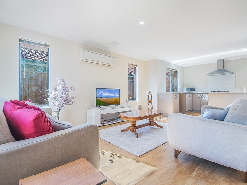 5 Northwood Loop, Thornlie WA 6108