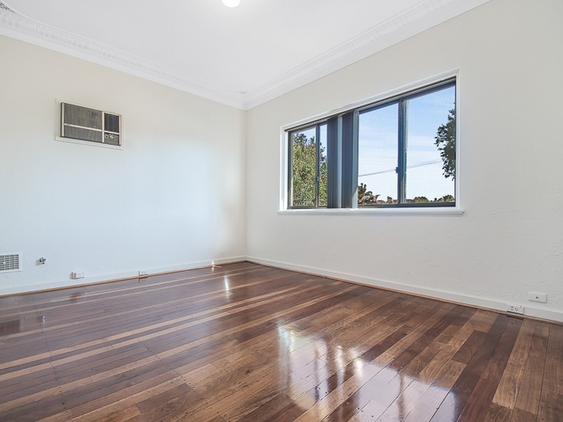 75 Fremantle Road, Gosnells WA 6110