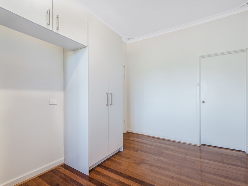 75 Fremantle Road, Gosnells WA 6110