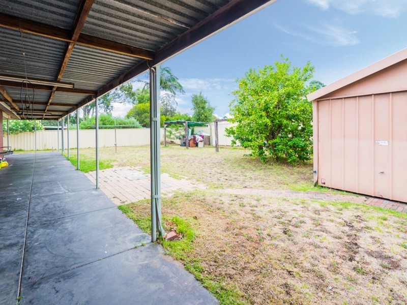 43 Angelo Street, Armadale WA 6112