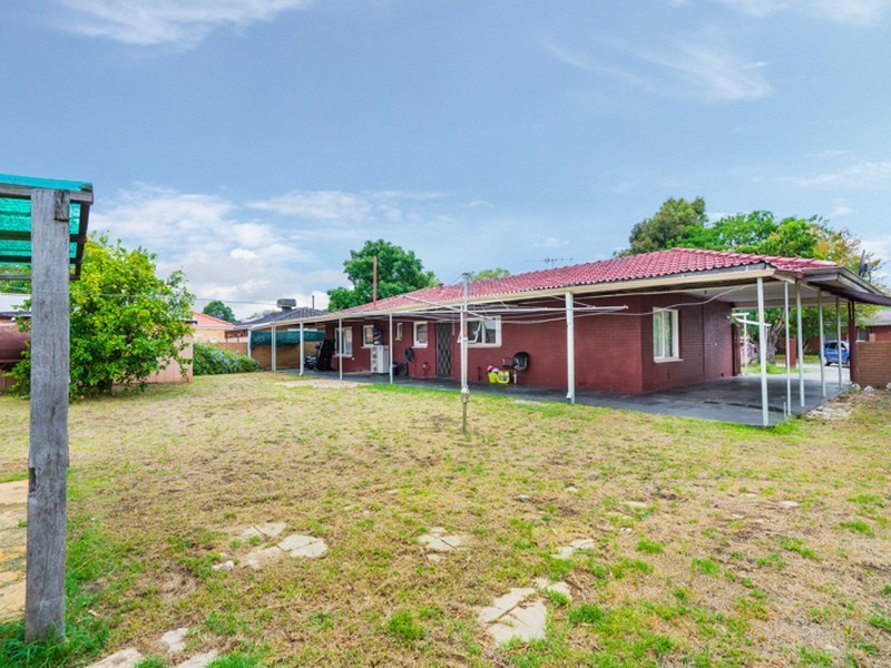 43 Angelo Street, Armadale WA 6112