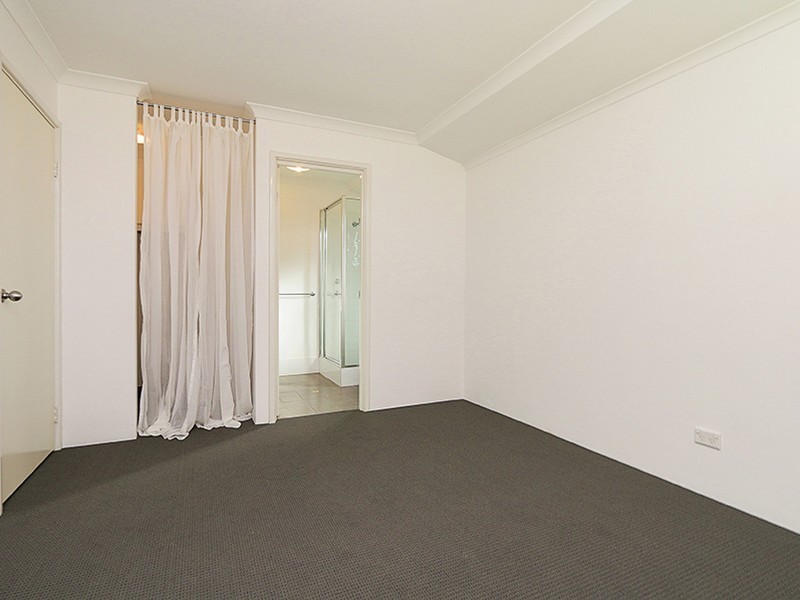 7 Gowrie Approach, Canning Vale WA 6155
