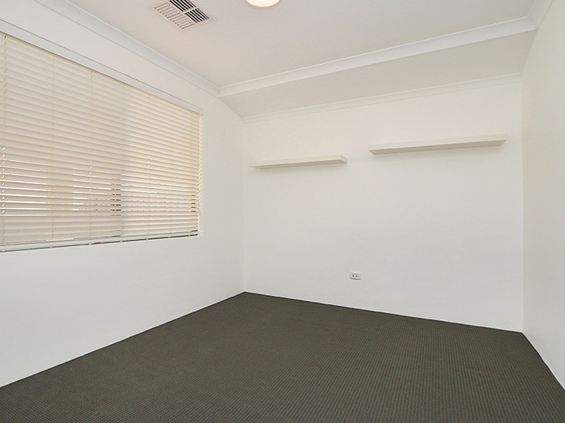 7 Gowrie Approach, Canning Vale WA 6155