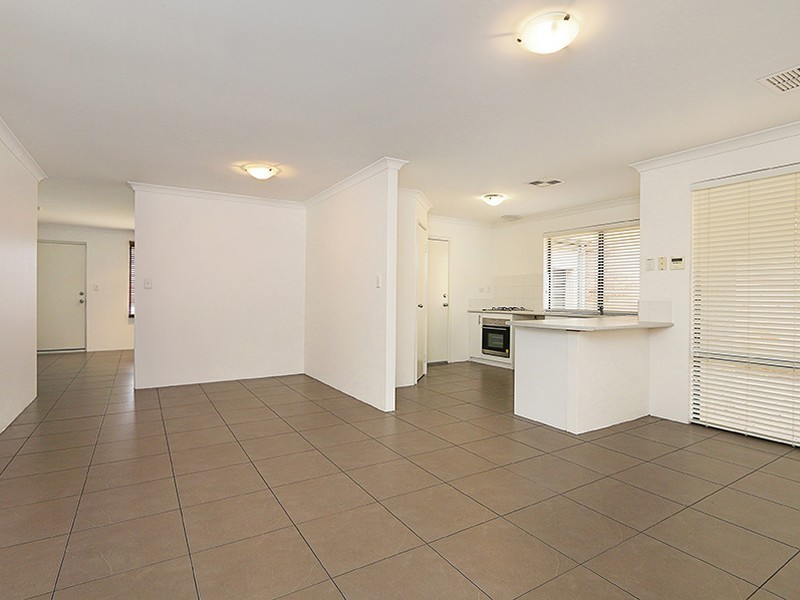 7 Gowrie Approach, Canning Vale WA 6155