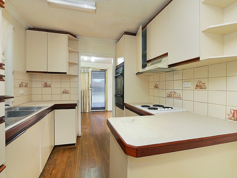 1 Cavell Place, Huntingdale WA 6110