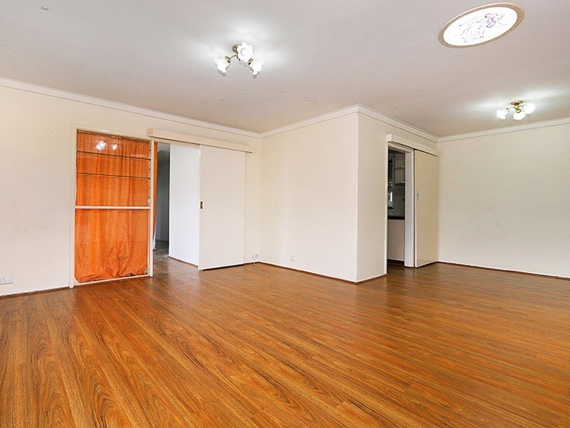 1 Cavell Place, Huntingdale WA 6110