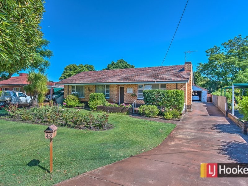 43 Berehaven Avenue, Thornlie WA 6108
