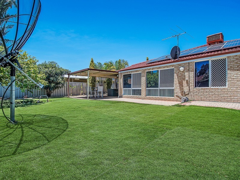 55 Flowerwood Way, Huntingdale WA 6110