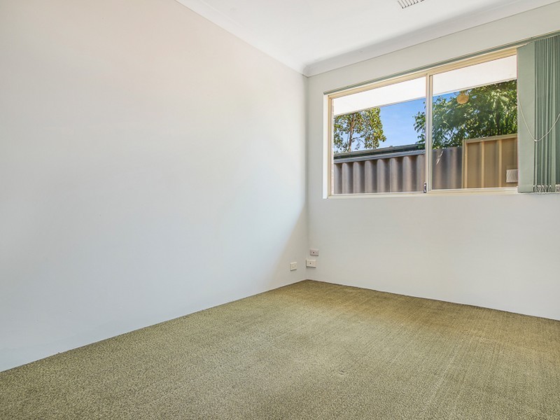 21 Lydiard Retreat, Canning Vale WA 6155