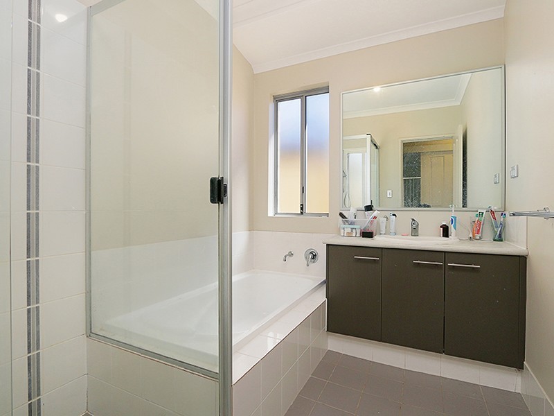 25B Clancy Way, Thornlie WA 6108