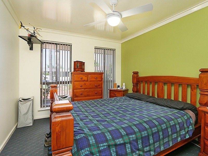 13 Dunholme Place, Huntingdale WA 6110