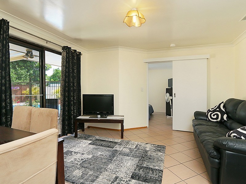 13 Dunholme Place, Huntingdale WA 6110