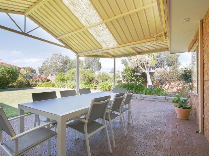 23 Sedges Grove, Canning Vale WA 6155