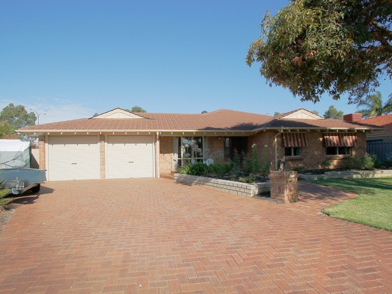 23 Sedges Grove, Canning Vale WA 6155