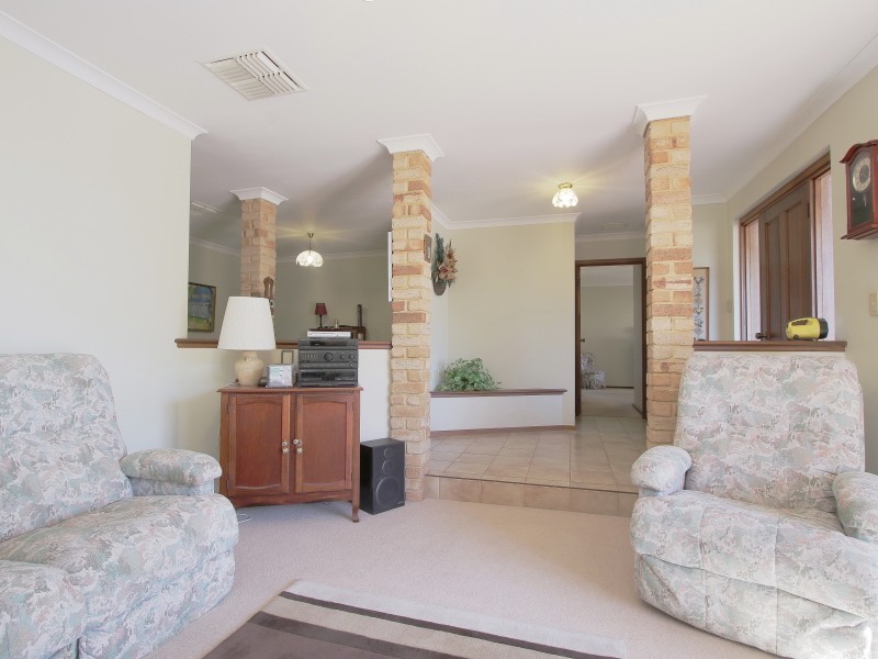 23 Sedges Grove, Canning Vale WA 6155