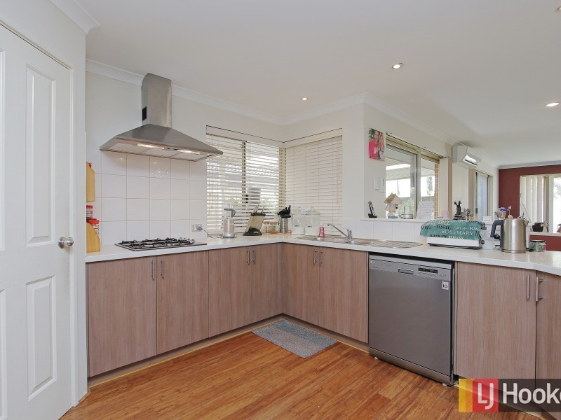 120 Amherst Road, Canning Vale WA 6155