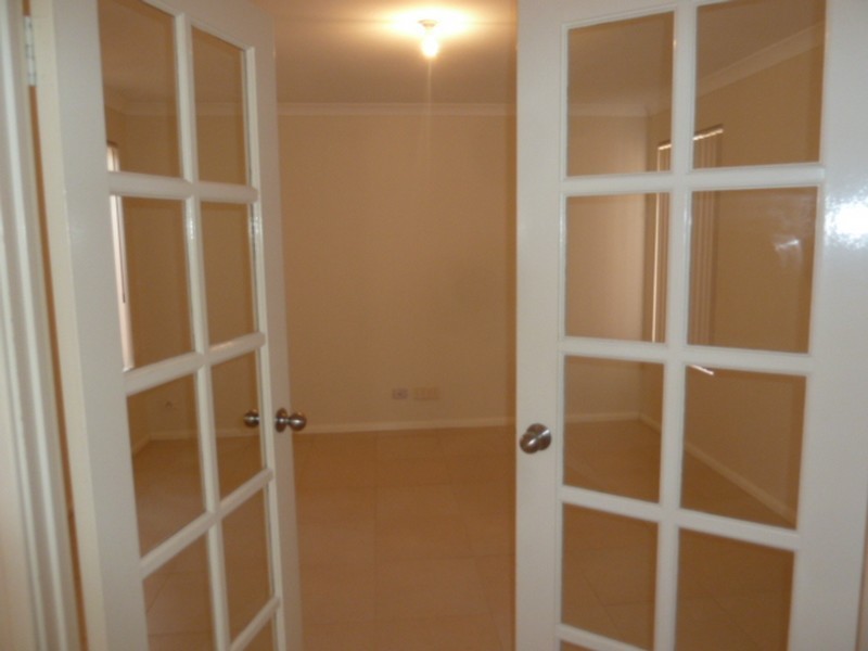 10A Sarah Close, Canning Vale WA 6155