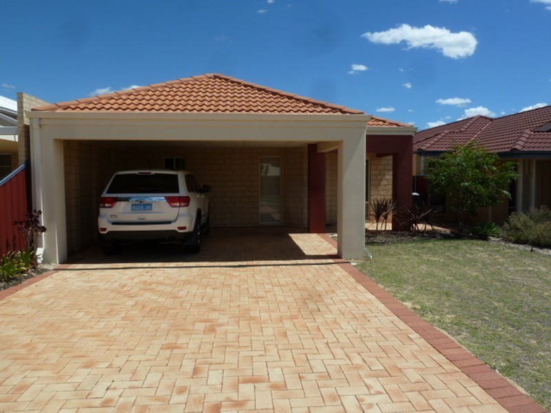 10A Sarah Close, Canning Vale WA 6155