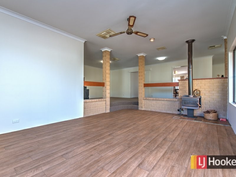 8 Poplar Place, Thornlie WA 6108