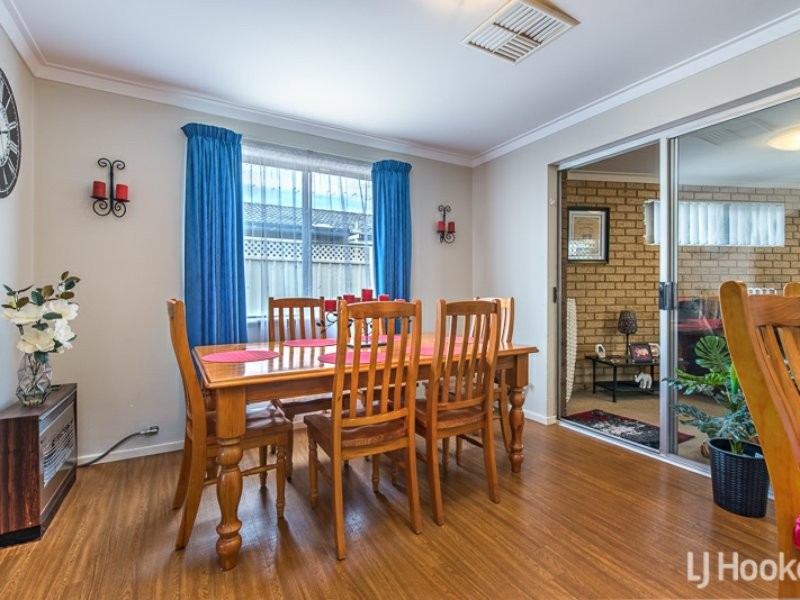 26 Lyrebird Way, Thornlie WA 6108