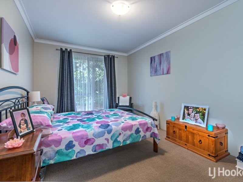 26 Lyrebird Way, Thornlie WA 6108