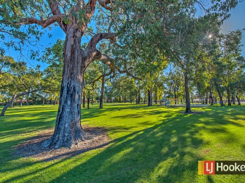 50 Ningaloo Way, Thornlie WA 6108