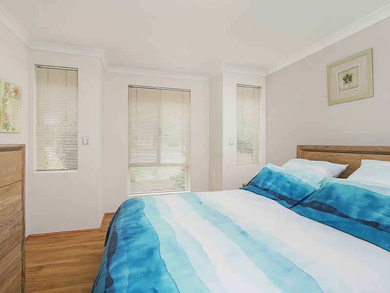 34 Amherst Road, Canning Vale WA 6155