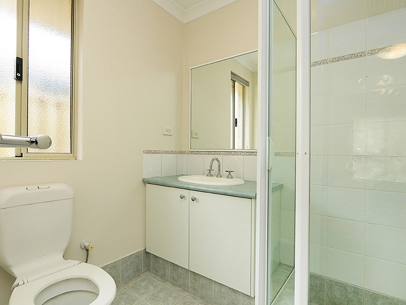 34 Amherst Road, Canning Vale WA 6155