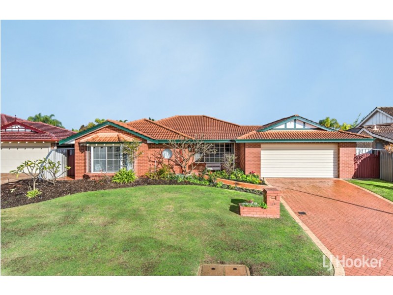 15 Lavender Close, Thornlie WA 6108