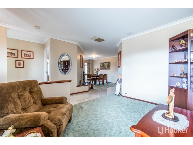 15 Lavender Close, Thornlie WA 6108