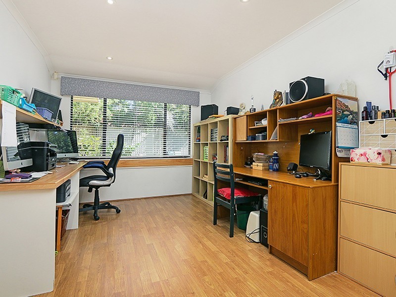 9 Waterview Parade, Southern River WA 6110