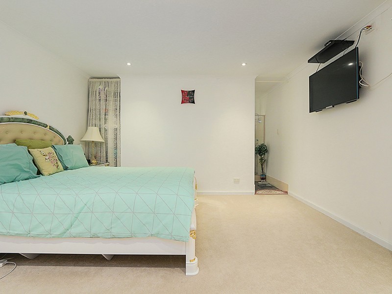 9 Waterview Parade, Southern River WA 6110