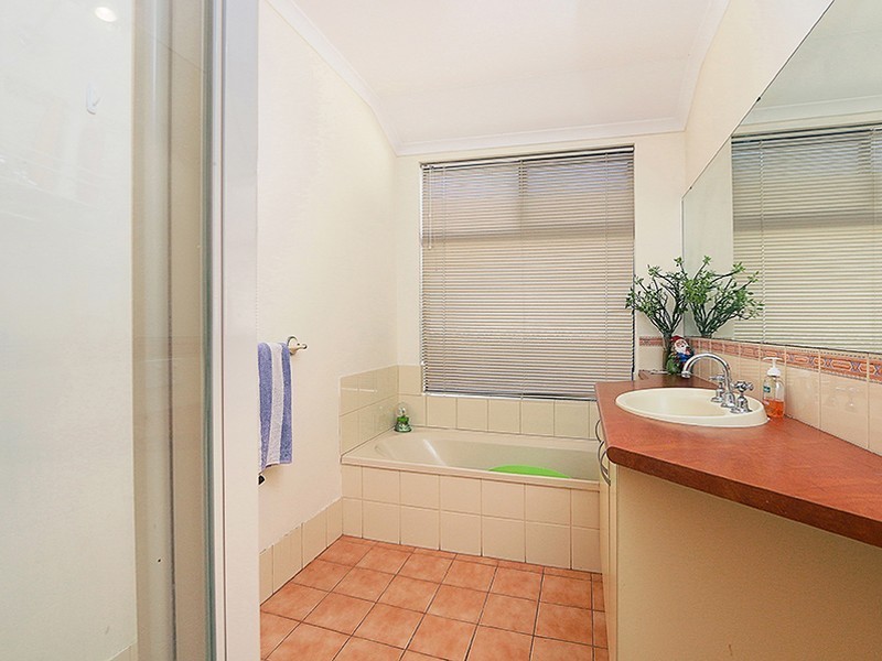 9 Waterview Parade, Southern River WA 6110