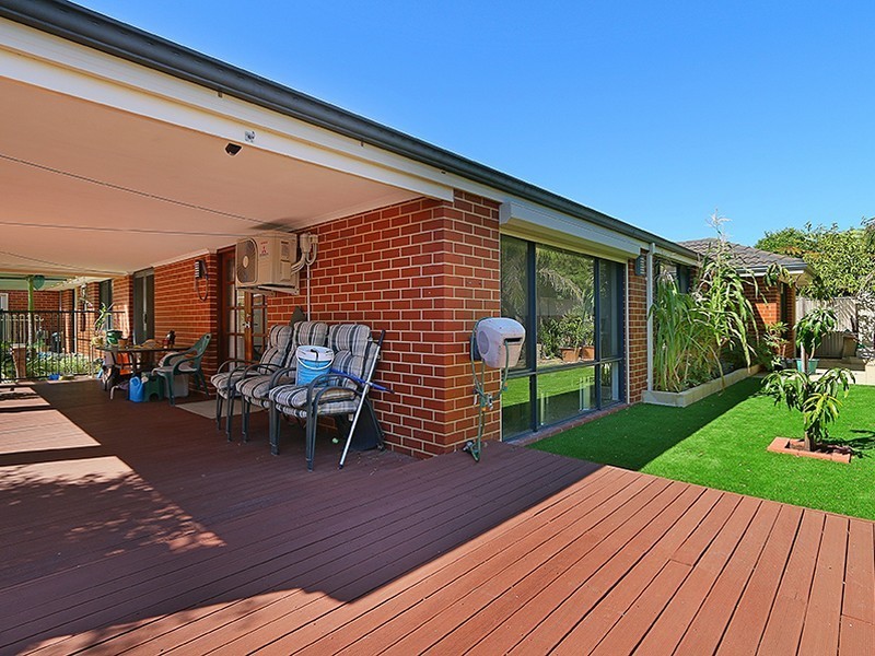 9 Waterview Parade, Southern River WA 6110