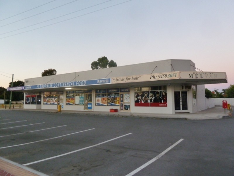 30 Martindale Avenue, Thornlie WA 6108