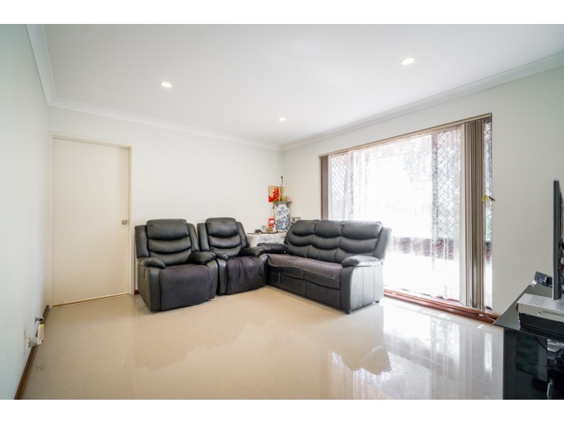 1 McMahon Street, Thornlie WA 6108