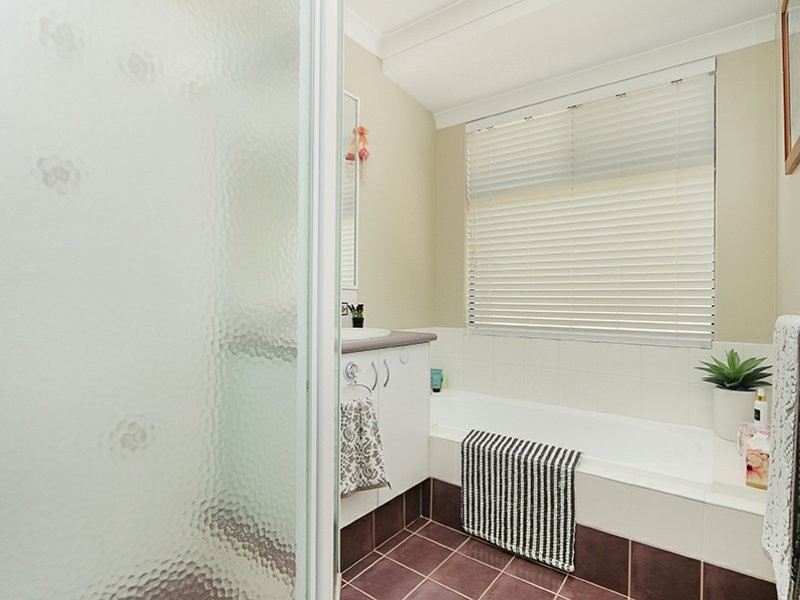 26 Glasgow Way, Seville Grove WA 6112