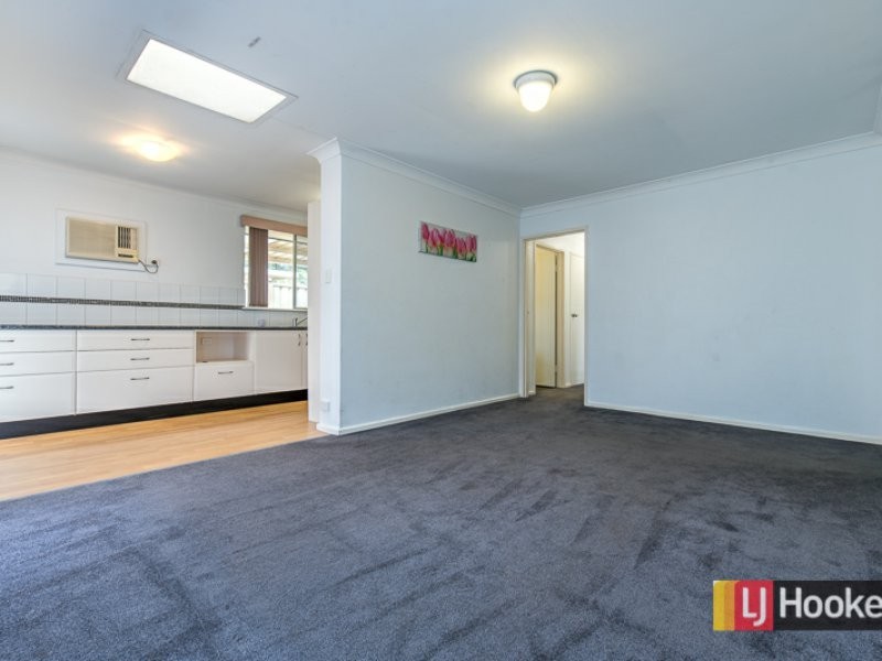 80A Glyndebourne Avenue, Thornlie WA 6108