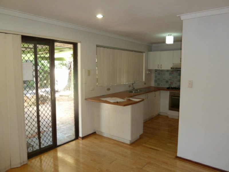 16 Cerberus Avenue, Parkwood WA 6147