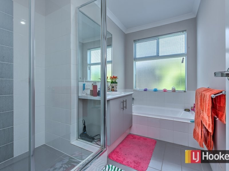 5 Mears Way, Hilbert WA 6112